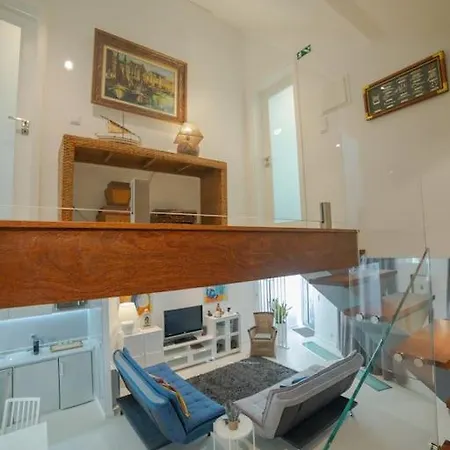 Villa A 3 Piani Molto Moderna Oporto