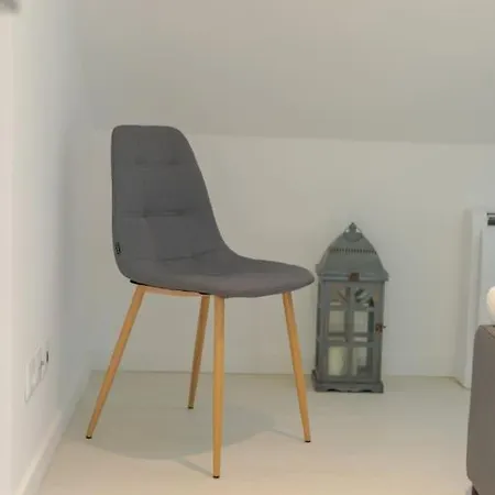 A 3 Piani Molto Moderna *